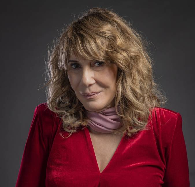 Renata Sorrah abre o jogo sobre os memes dela: <i>Viajou o mundo inteiro, é uma delícia</i>