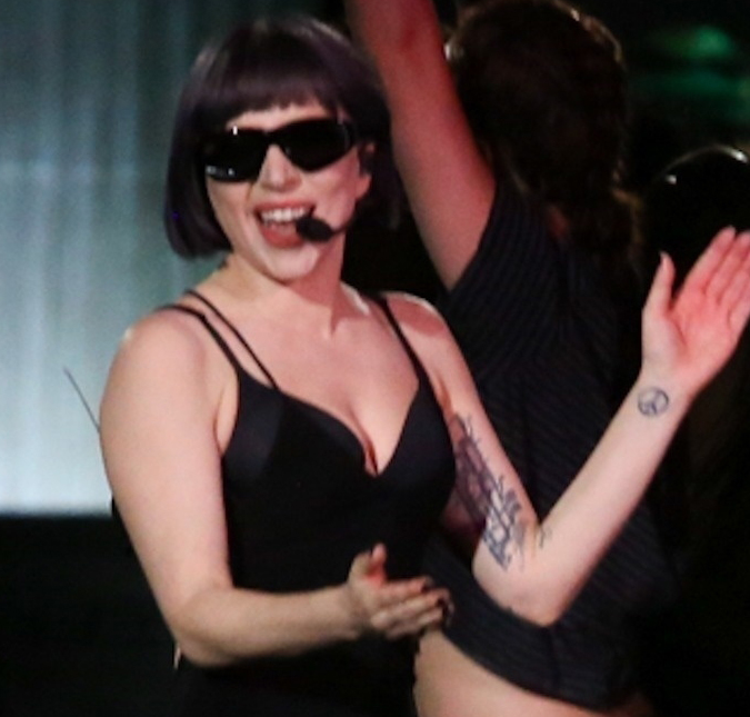 Lady Gaga descreve emoção sentida durante <i>show</i> no Rio de Janeiro: <i>Me tirou o fôlego</i>