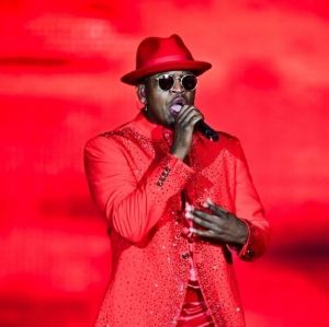 Ne-Yo exalta o Brasil e celebra parceria com MC Daniel e Belli em música nova: - <i>É um presente para mim também</i>
