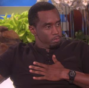 P. Diddy costumava, além de assistir, dar instruções em sexo da ex-namorada com dançarino, afirma testemunha