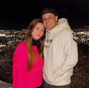 Casou! Sofia Liberato, filha de Gugu, oficializa união e posta ensaio: <i>É só o começo</i>