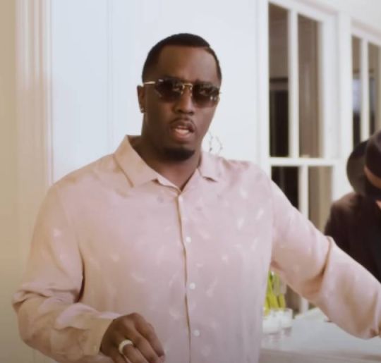 Michael B. Jordan, Rihanna, Drake... Confira as celebridades que foram citadas no julgamento de Diddy Combs