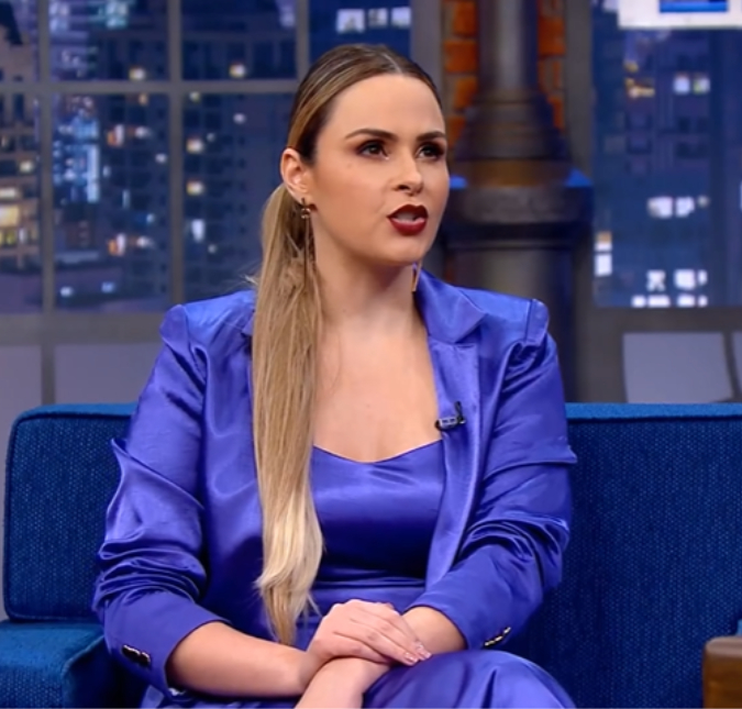 Ana Paula Renault revela que vai ter que passar por cirurgia de emergência: <I>Comprometimento neurológico</I>