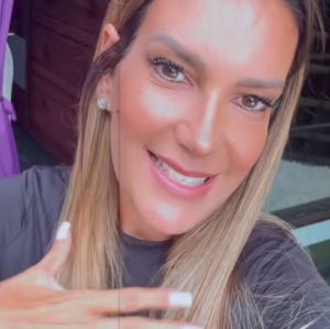 Andrea Guimarães conta sobre festa de cinco anos de idade de Vicky Justus: <I>A Disney vai me contratar, vocês não têm noção do que eu fiz</I>