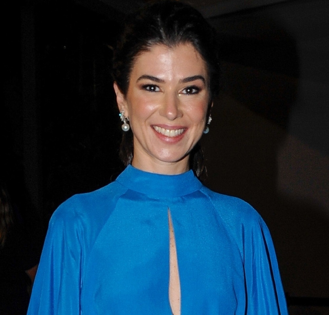 Renata Abravanel se pronuncia e explica decisão de não expor o fim do seu casamento