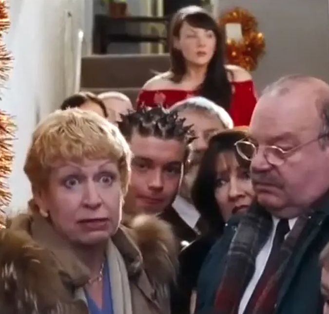 Morre Joanna Bacon, atriz de Simplesmente Amor, aos 72 anos de idade A atriz morreu após uma longa batalha contra o câncer