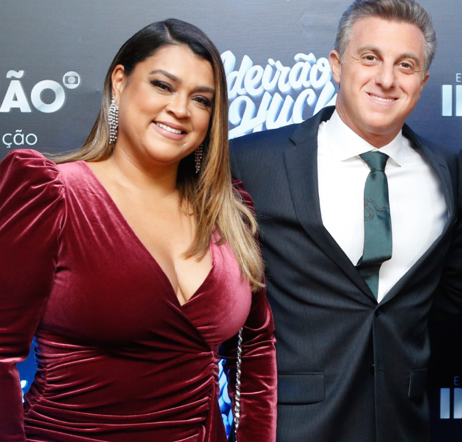 Luciano Huck encerra <i>Domingão</i> com homenagem a Preta Gil: <I>A gente já está morrendo de saudade</i>