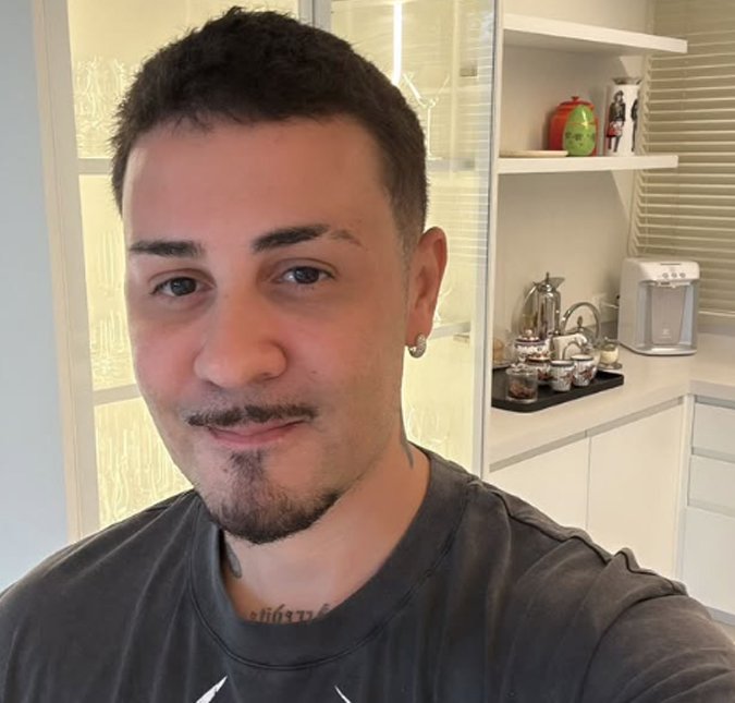 Carlinhos Maia diz estar <i>sem paciência</i> para se pronunciar após rumores envolvendo sua sexualidade