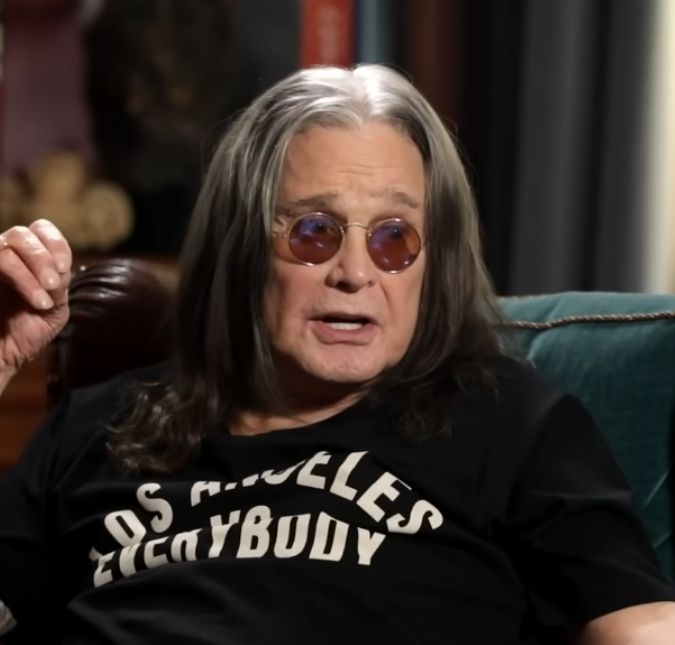 Viúva de Ozzy Osbourne está recebendo apoio constante dos filhos após morte do músico: <i>Compartilham memórias e riem entre lágrimas</i>