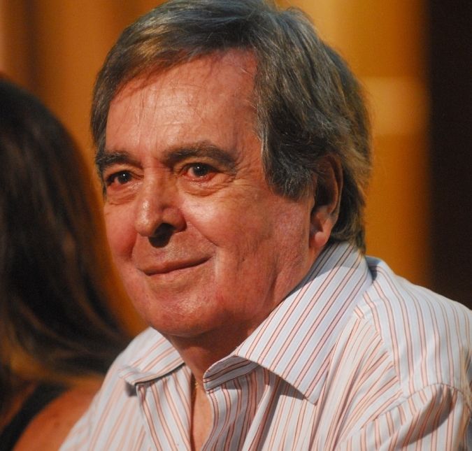 Benedito Ruy Barbosa faz primeira aparição pública após período de internação