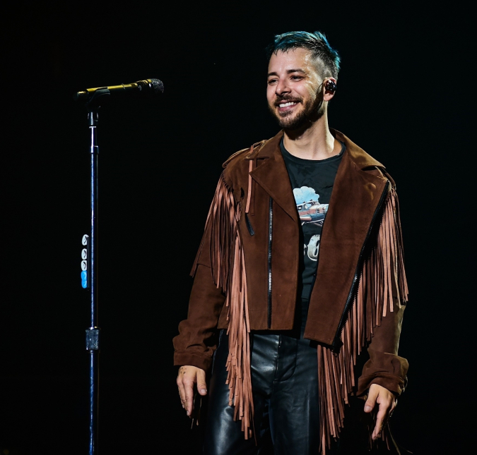 Junior Lima revela que já participou de trisal antes de conhecer a esposa: - <i>Vivi bastante</i>