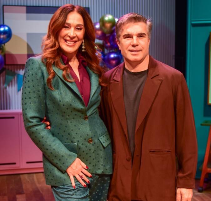 Claudia Raia abre o coração sobre produzir a peça <i>Mães: O Musical</i>: - <i>Me emociona muito</i>