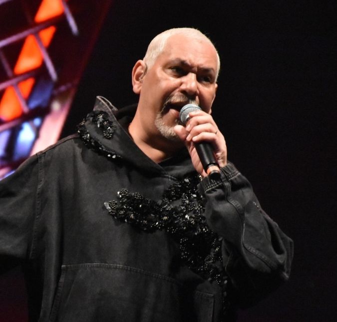 Ex-vocalista do <i>Exaltassamba</i>, Chrigor é internado e afastado dos palcos
