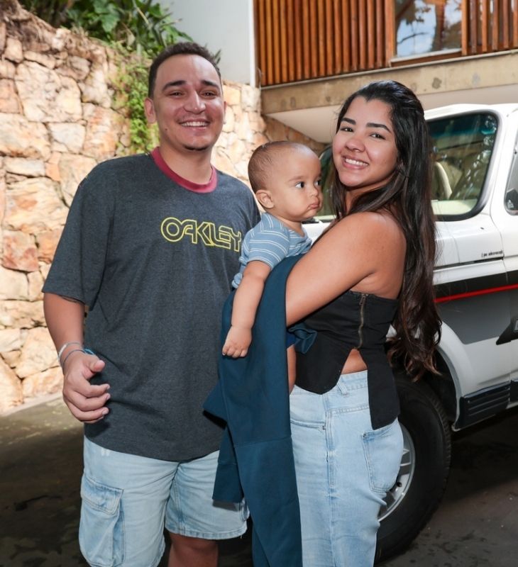 A família aumentou! Nasce segundo filho de João Gomes e Ary Mirelle. Veja os herdeiros dos famosos que nasceram em 2025