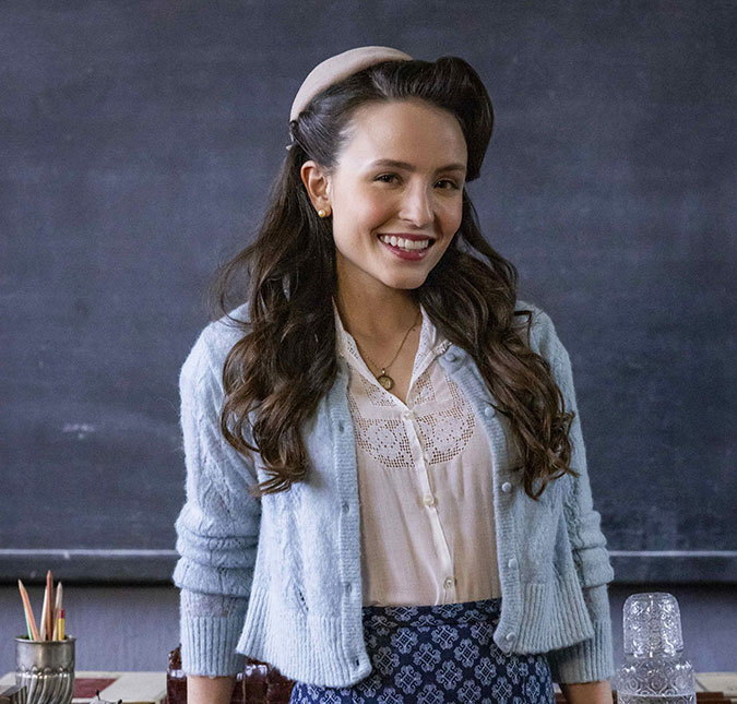 Larissa Manoela emociona ao falar sobre sua personagem em <i>Êta Mundo Melhor</i>: <i>A arte cura</i>