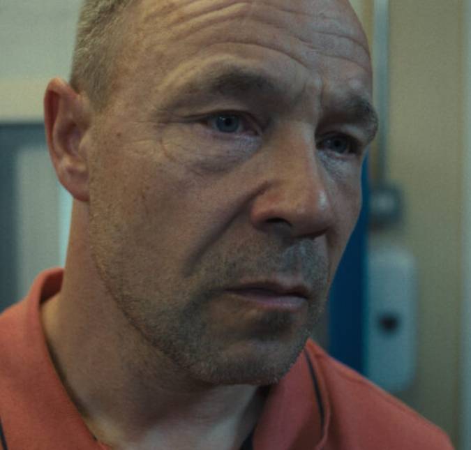 Stephen Graham, de <i>Adolescência</i>, leva <i> Emmy</i> de Melhor Ator em Minissérie