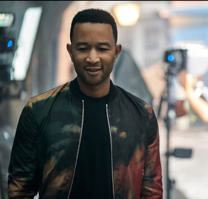 John Legend comenta sobre casamento de 12 anos com Chrissy Teigen: <i>Crescemos juntos</i>