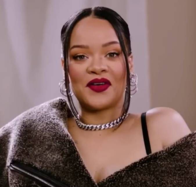 Nasceu! Rihanna anuncia chegada de terceira filha com A$AP Rocky A cantora já é mãe de dois meninos e nesta quarta feira, dia 24, compartilhou uma foto da bebê, que nasceu no último dia 13
