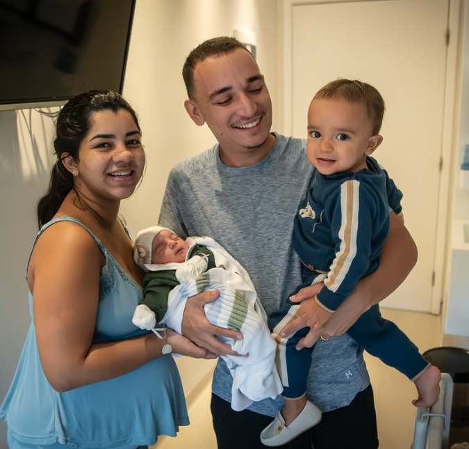 Veja os momentos mais fofos da família de João Gomes e Ary Mirelle