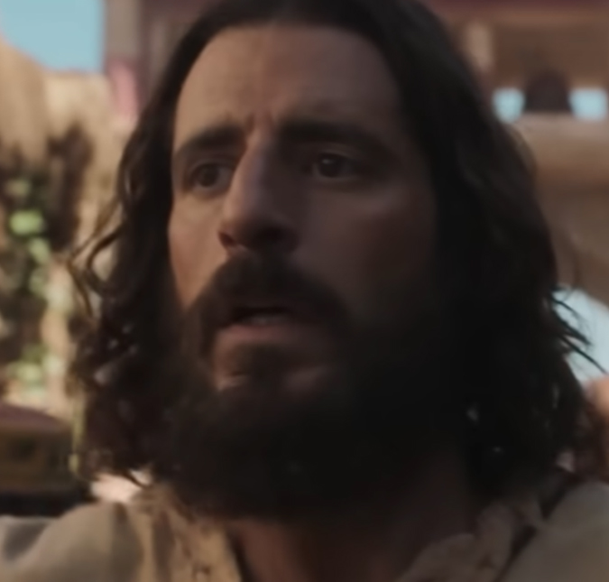Jonathan Roumie, Jesus em <i>The Chosen</i>, conta detalhes do preparo físico para cenas da crucificação