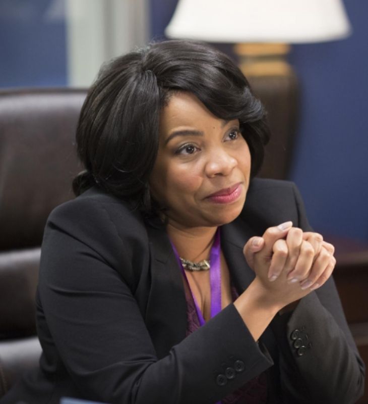 Atriz de <i>Vice Principals</i>, Kimberly Hébert Gregory morre aos 52 anos de idade. Veja quem são os famosos que nos deixaram em 2025