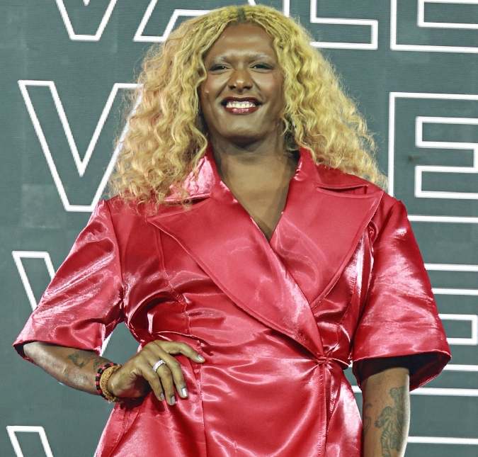 Liniker é confirmada como uma das atrações do <i>Grammy Latino 2025</i>; confira o <i>lineup</i> do prêmio