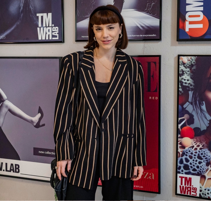 Alice Wegmann se despede de <i>Vale Tudo</i> com texto emocionante: <i>Eu amo ser atriz</i>
