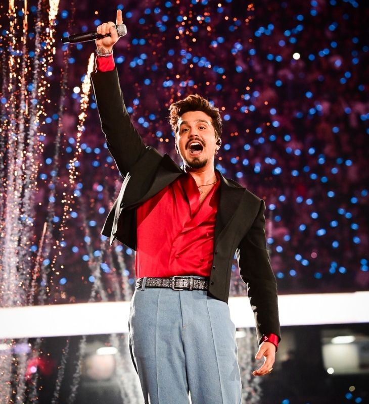 Luan Santana celebra gravação do <i>DVD Registro Histórico</i> em Curitiba: <i>Foi lindo demais</i>