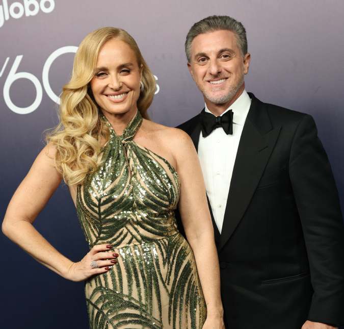 Angélica faz convite inusitado para Luciano Huck durante <i>Domingão</i>