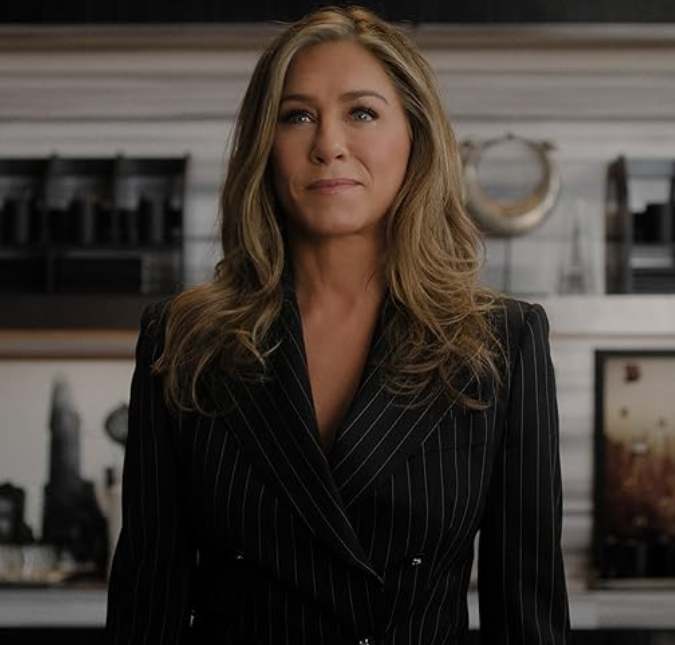 Jennifer Aniston estaria radiante com o seu namorado Jim Curtis, diz revista