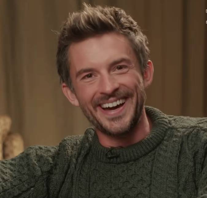 Jonathan Bailey é eleito o homem mais <i>sexy</i> do mundo pela <I>People</i>