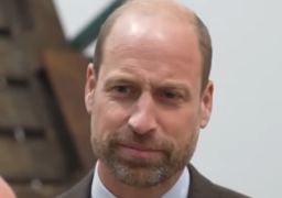 Príncipe William e Princesa Anne marcam presença em funeral do Rei Harald V, da Noruega