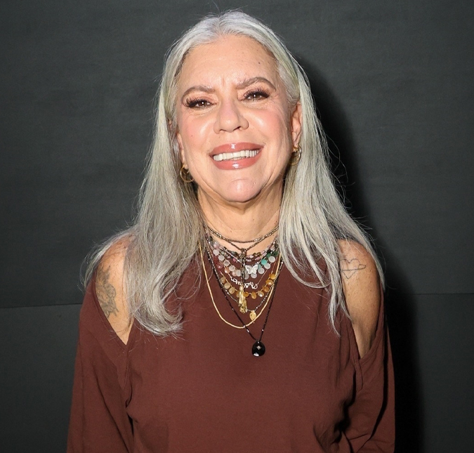 Astrid Fontenelle relembra Preta Gil ao ser homenageada com prêmio que celebra vozes femininas transformadoras