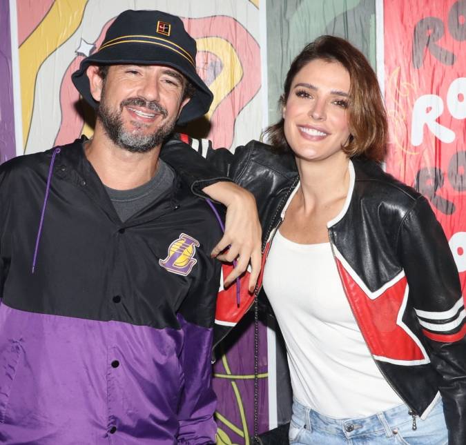 Após 15 anos juntos, Rafa Brites se declara para Felipe Andreoli: <i>Me faz confortável dentro dos meus defeitos</i>