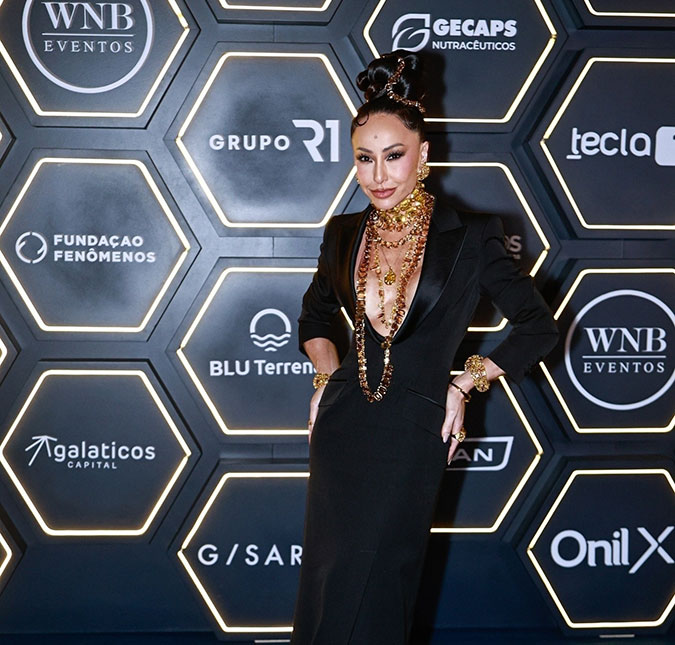 Sabrina Sato revela que ensina a filha a doar os brinquedos: <i>A gente tem que ter essa responsabilidade</i>