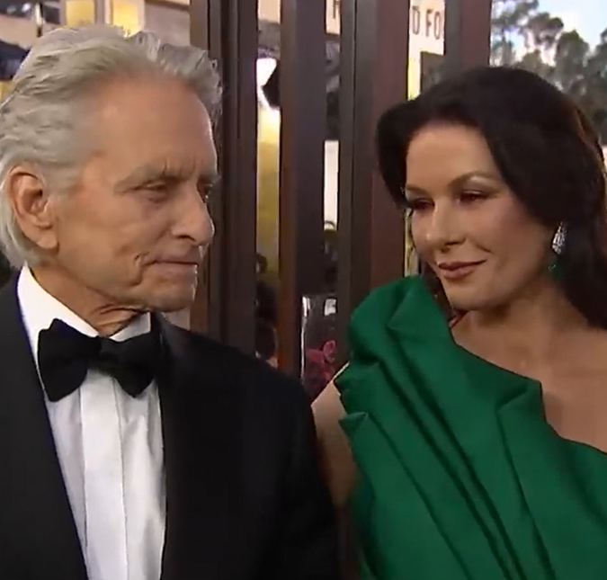Michael Douglas e Catherine Zeta-Jones celebram 25 anos de casamento: <i>Meu amor todinho</i>