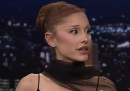 Ariana Grande compartilha bastidores de videoclipe que a fez pausar a carreira