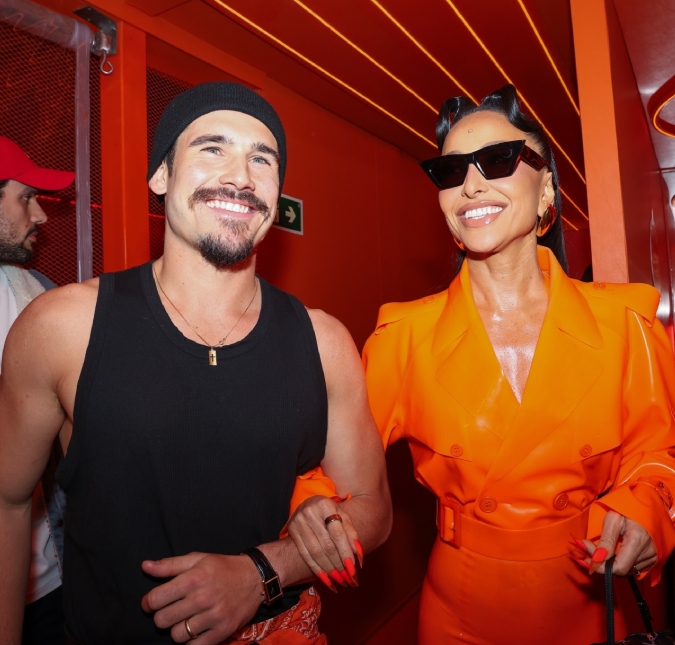 Nicolas Prattes se declara para Sabrina Sato após vencer prêmio: <i>Minha parceira de vida</i>