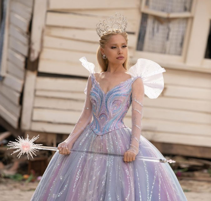 Ariana Grande se despede de Glinda com texto comovente: <i>Maior presente da minha vida</i>