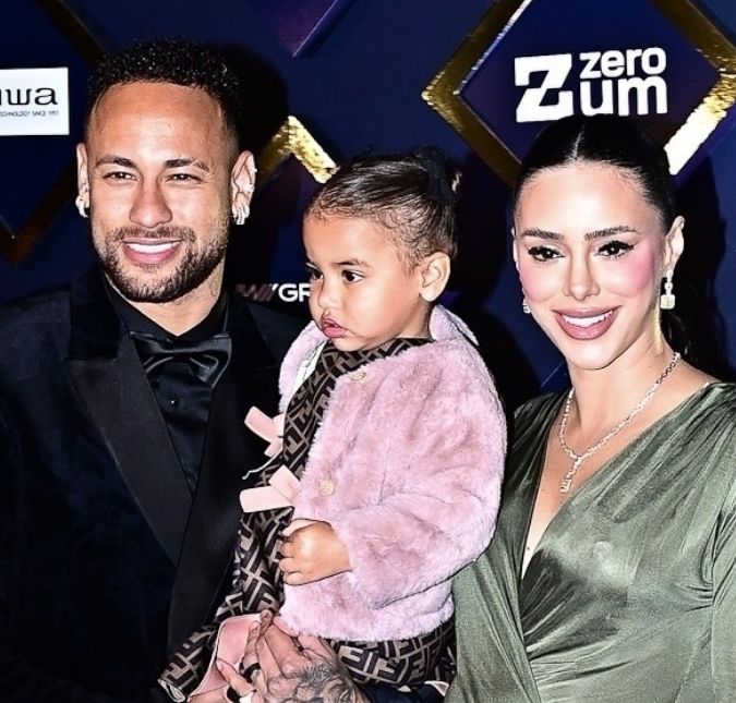 Bruna Biancardi celebra vitória do Santos e exalta Neymar Jr.: <i>Você merece</i>