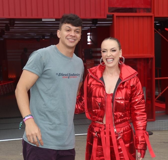 Filho de Tata Estaniecki e Júlio Cocielo recebe alta após uma semana internado: <i>- Foram dias angustiantes</i>