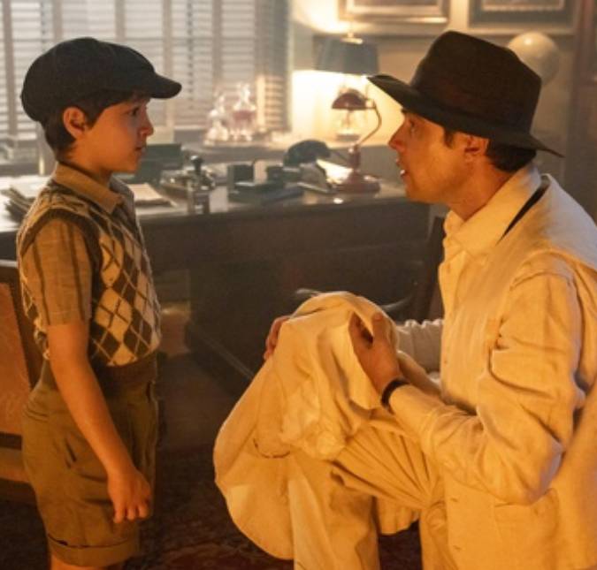 Candinho revela para a toda família que Samir é o seu filho na novela <I>Etâ Mundo Melhor!</i>