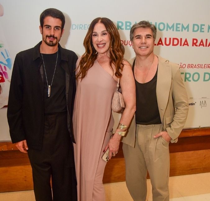 Enzo Celulari resgata cliques antigos para celebra aniversário de Claudia Raia: <i>Mulher que mais me inspira e acolhe</i>