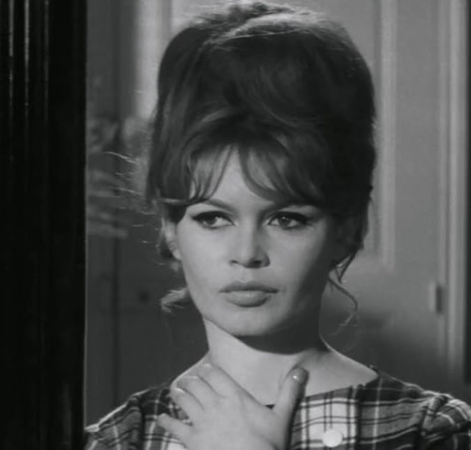 Brigitte Bardot, ícone do cinema francês, morre aos 91 anos. Veja os famosos que nos deixaram em 2025