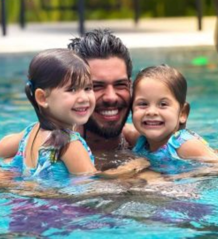 Pura fofura! Veja alguns momentos de Zé Felipe como pai