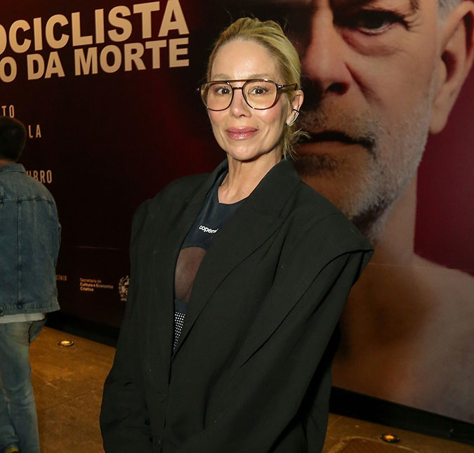 Danielle Winits rebate crítica de seguidora após postar fotos em viagem: <i>Boba</i>