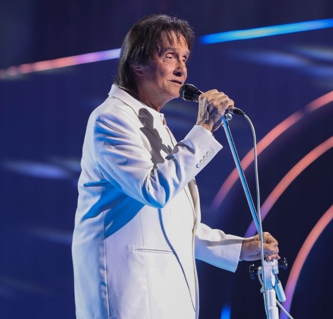 Roberto Carlos tem estado de saúde atualizado após diagnóstico de Covid-19