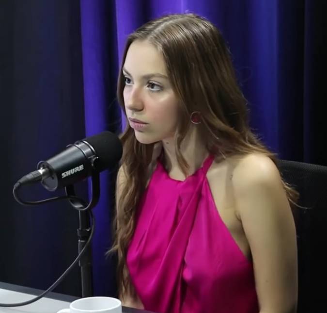 Neta de Carlos Alberto de Nóbrega revela diagnóstico de câncer aos 24 anos de idade