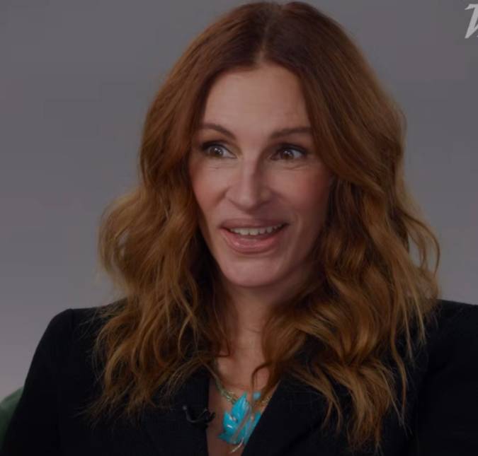 Julia Roberts diverte a <i>web</i> ao compartilhar clique de preparação para o <i>Globo de Ouro</i>
