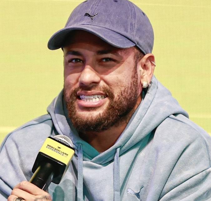 Neymar Jr. coloca <i>parças</i> para enfrentar rotina de fisioterapia e reação deles diverte <i>web</i>